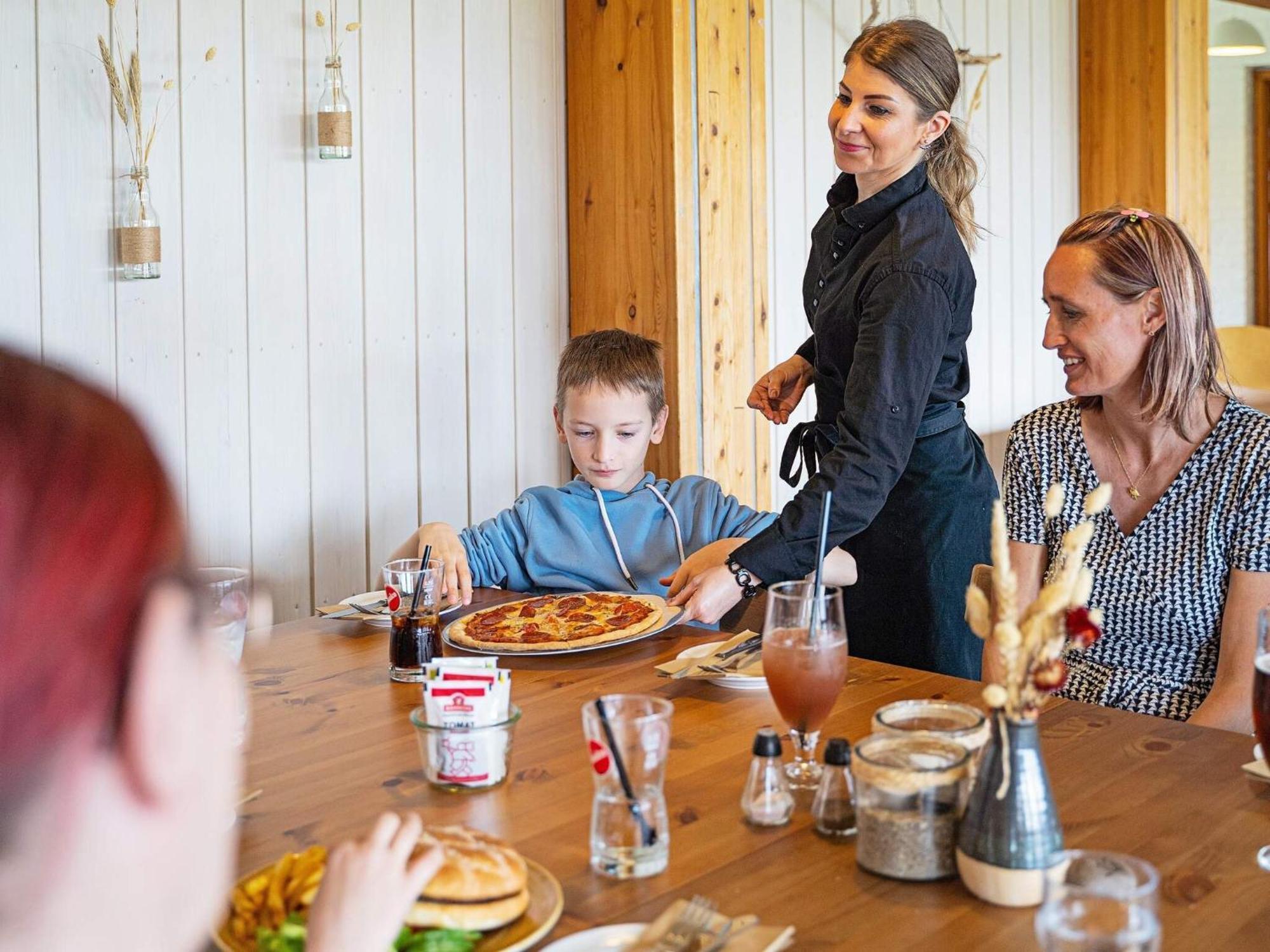 6 Person Holiday Home On A Holiday Park In Gilleleje Exteriör bild